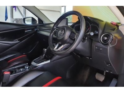 MAZDA 2 1.3 SKYACTIV HIGH CONNECT A/T ปี2017 รูปที่ 6
